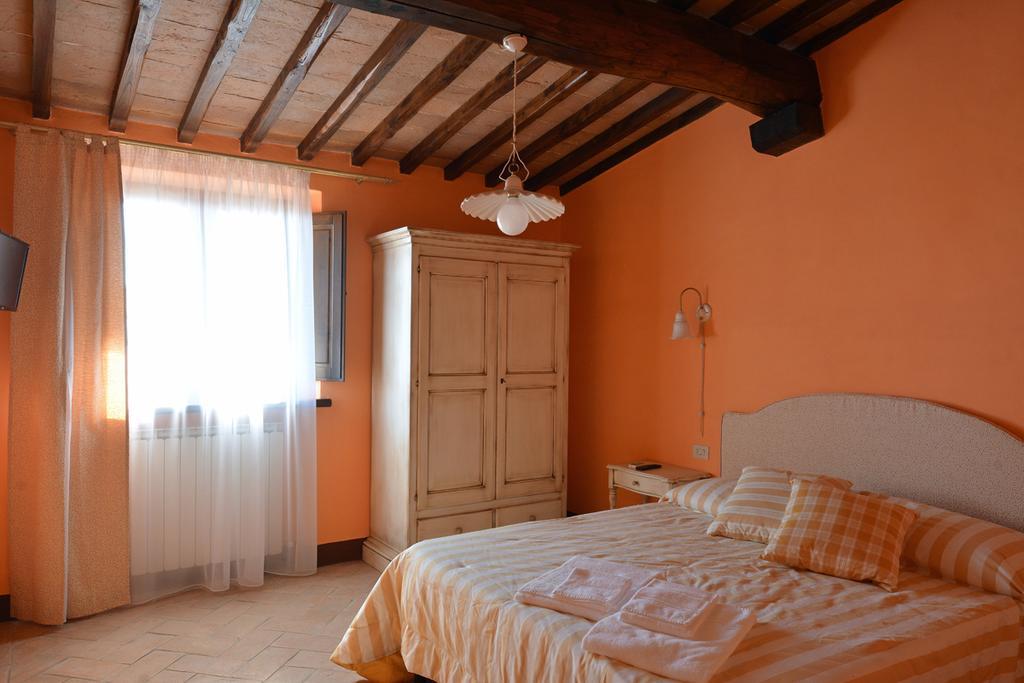 One-Bedroom Apartment,1501268071:JPEG